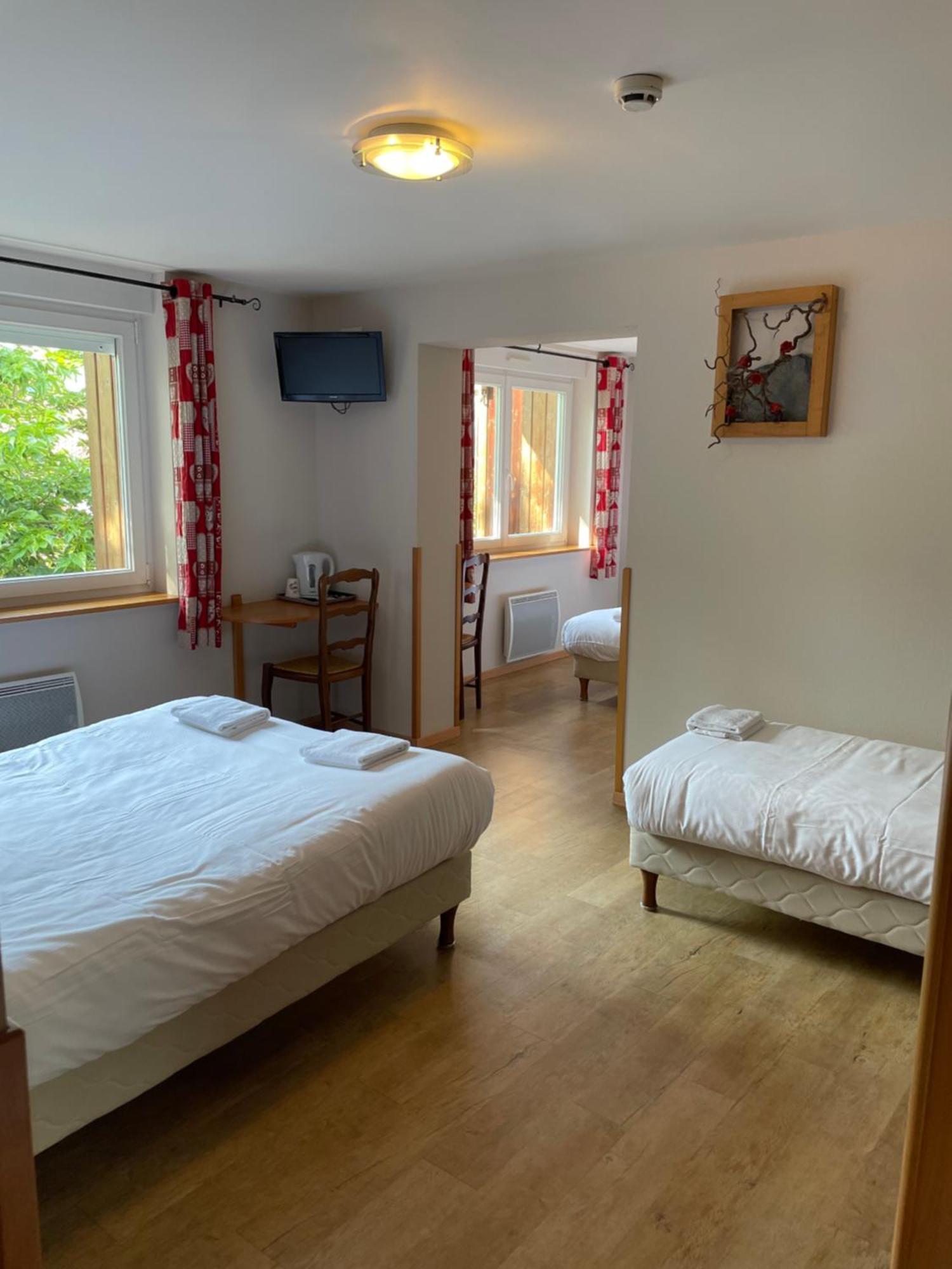 Hotel Notre Dame Des Monts Ban-sur-Meurthe-Clefcy Exterior foto